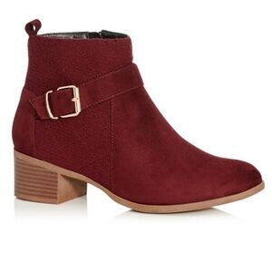 Darla Quilted Faux Suede Ankle Boot - size 8 wide width in the color wine